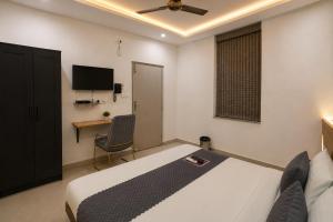 Hotel GV Elite Luxury Rooms Near Nexus Mall & JNTU