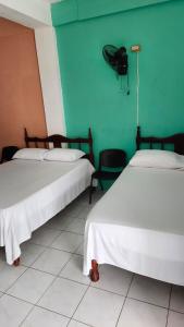Travellers Inn Room B