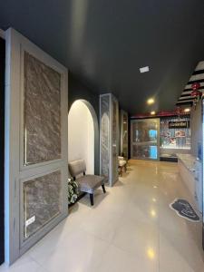 RungRoj Panich Hotel