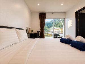 AP Grand Tropical Residence 3BR Kamala
