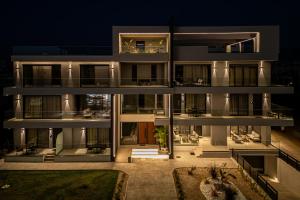 Moya Signature Experience