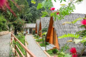 Triangles Resort