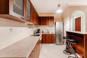 Charming Apartment near Athens Center and the Sea