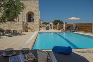 MINOS VILLA Private Pool - 3 Bedroom Stone Villa - BBQ
