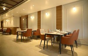 Ananta Kashi Hotel