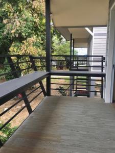 Thai House Cozy Island Stay with Garden View