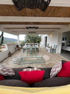 Villa Capo Blue