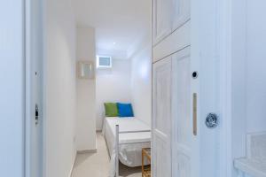 Villa Capo Blue
