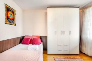 Quiet two-bed flat in a green area