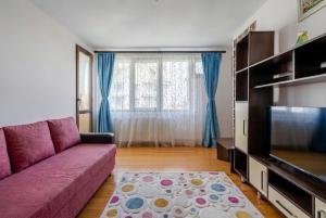 Quiet two-bed flat in a green area