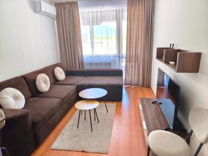 Belvedere apartment H104