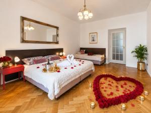 Royal Prague Heart Suite