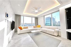 Renovated 2026 COEX GANGNAM ROYAL PARK PRIVATE 133m2 3BR 2BA Residence