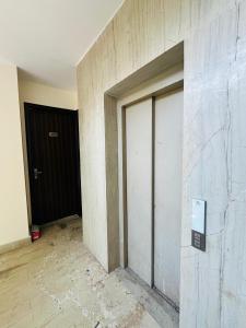 Hotel Royal Plaza - Laxmi Nagar Metro Station
