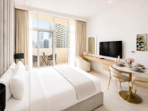 Bright & Spacious Studio with Balcony JVC