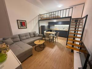 Modern Loft Studio