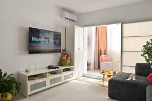 Joy in Citys Heart - University Square Residence