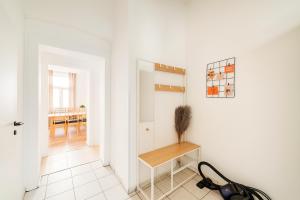 Central Stylish Apartment near Westbahnhof