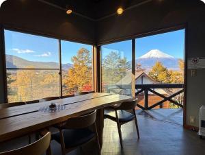 the atelier b Lake Yamanakako A180
