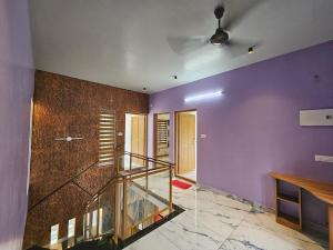 FS Stays- Near Lulu mall, KIMS, Aakkulam and NH