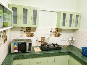 Uttarayana Home Stay