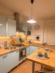 PerStay - Family 4 Rooms