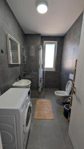 Anas Beach Escape with Pool and 250m to Sea