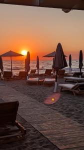 Anas Beach Escape with Pool and 250m to Sea