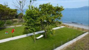 Sea Echoes Villa on the beach, Pefki, Evia