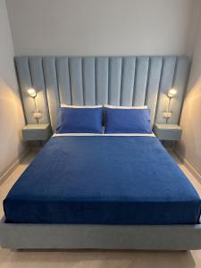 Lou Lou Rooms