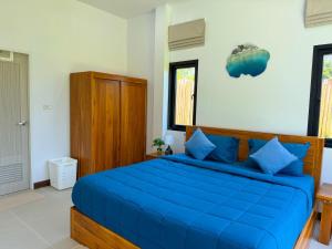 Octopus Villa - 3BR Private Pool - Center of Koh Phangan