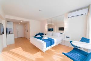 Sea View Suite With Panorama Orbi City