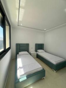 Beach Residence for Families & Married Couples