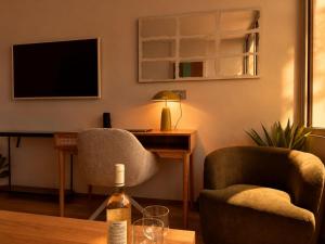 Blue Elegant Suite