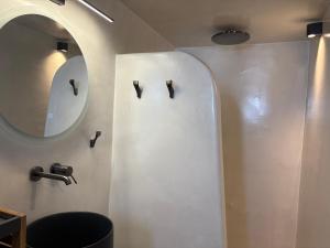 Cosy Dome House in Oia - New