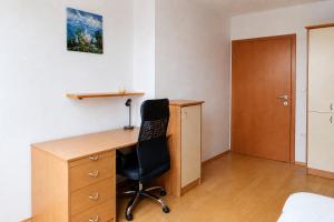 Orchid room for 2, Skylight room for 2