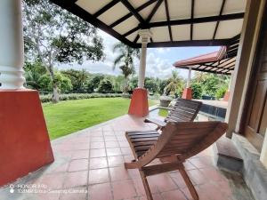 Whispering Hills Retreat