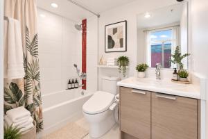 Historic Gastown Modern 2 Bedroom Escape