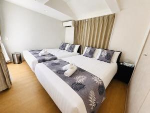 NEW OPEN ! 6 SIMONS DOUBLE BEDS! LUXURY STAY at TOKYO SKYTREE ASAKUSA AREA