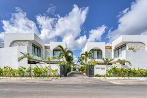 Amici - Design 2BR Pool Villa - Family Layout - Pererenan