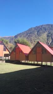 Florefundios Huts Collpa