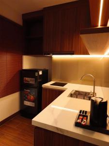 Verdant Apartment & Hotel