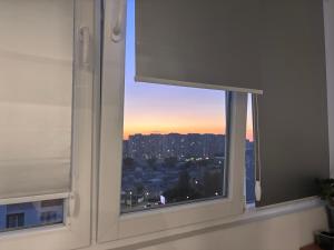 Modern 1-Bedroom Apartment with Panoramic View