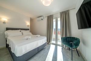 Villa Levante Apartments, quiet location and close to beach, only 300 m from sea