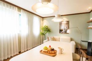 Hongdae 3BR 4Bed MRT 5min 8인 대형숙소 망원시장 한강공원