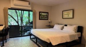 Silp-Pa Phra Nakhon Si Ayutthaya Hotel
