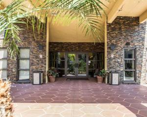 Comfort Inn & Suites Lantana - West Palm Beach South