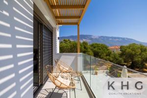 Mira Mare villa with private pool in Pessada