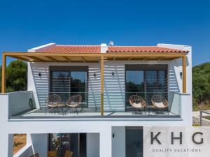 Mira Mare villa with private pool in Pessada