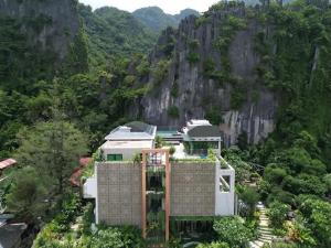 Villa V, The One and Only Managed by H Hospitality Group